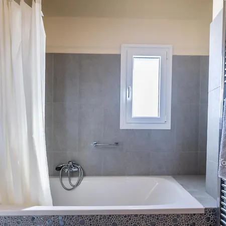 Βίλα Liogerma Art Deco - 5 Min Drive To Lassi Σβορωνάτα