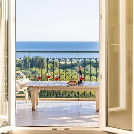 Liogerma Art Deco - 5 Min Drive To Lassi Σβορωνάτα